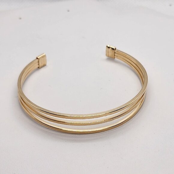 Brand New Brazilian 18k Gold Filled triple Slender Bracelet Look oh-so-elegant - Picture 1 of 4